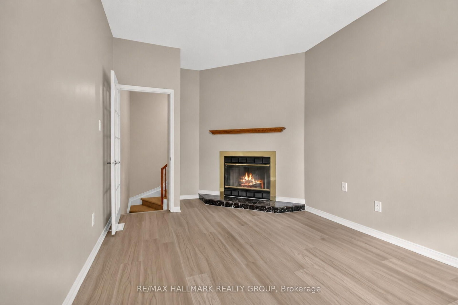 66 Woodgate Way • Ottawa, ON photo 20