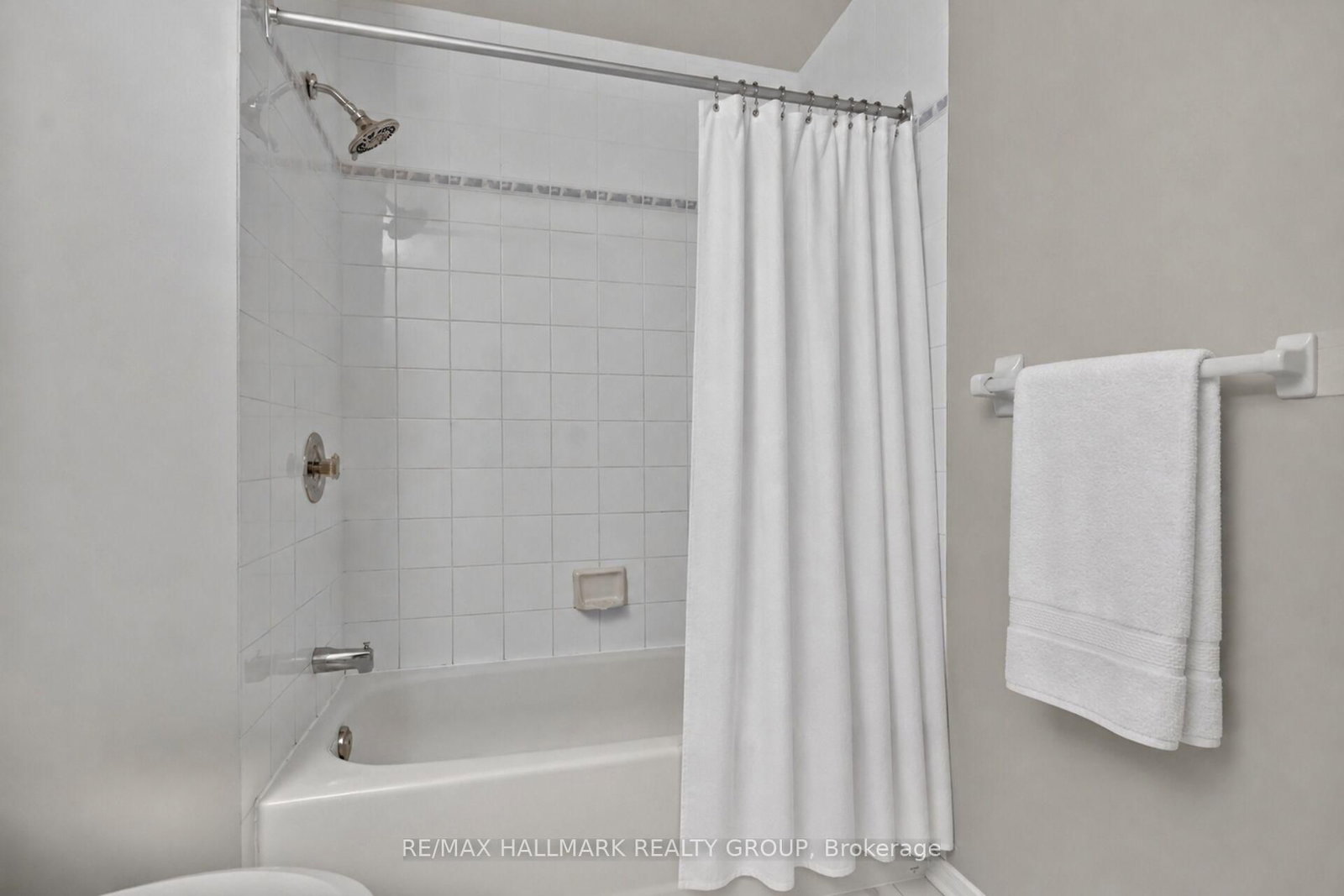 66 Woodgate Way • Ottawa, ON photo 36
