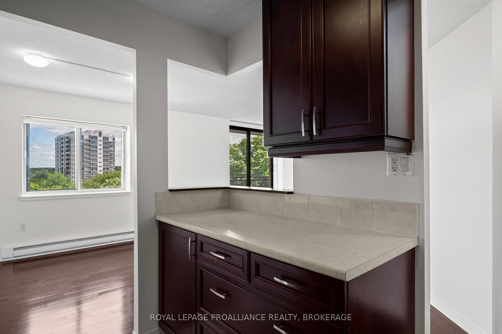 120 Barrett Court • #606 • Kingston, ON photo 18