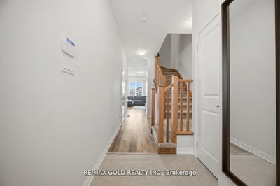 2-30 Mia Drive, Hamilton, ON, photo 4
