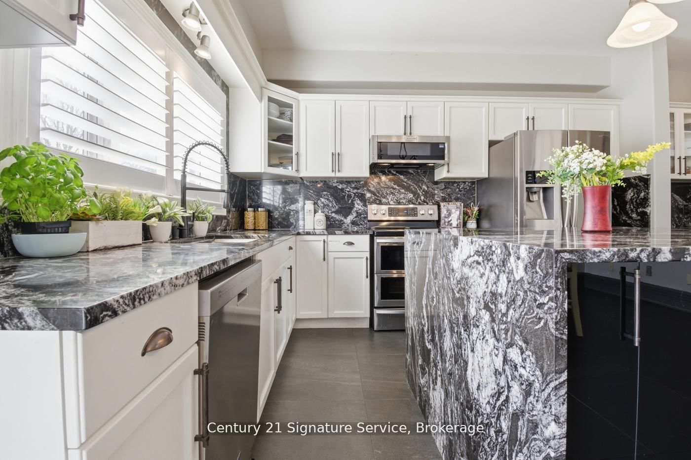 654 Brian Street • Fort Erie, ON photo 16