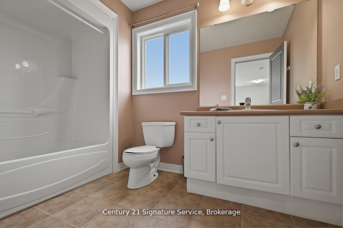 654 Brian Street • Fort Erie, ON photo 24