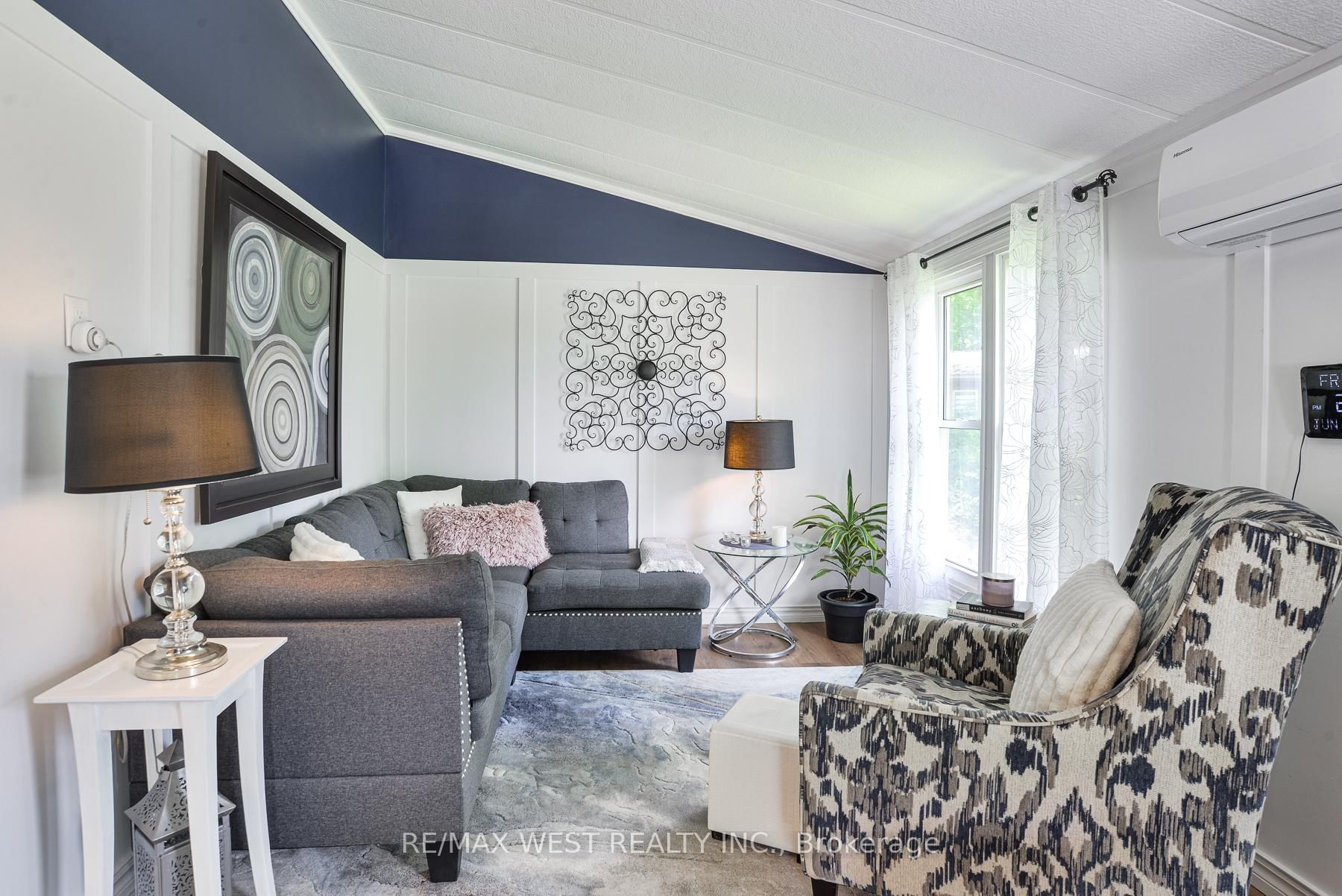1007 Racoon Road, Unit 100