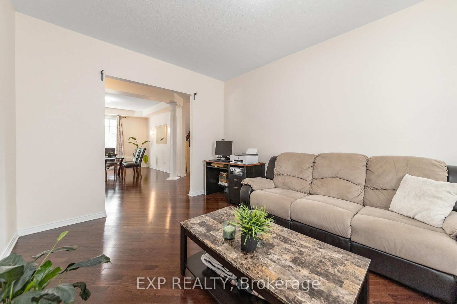 167 Chenoa Way • Ottawa, ON photo 10