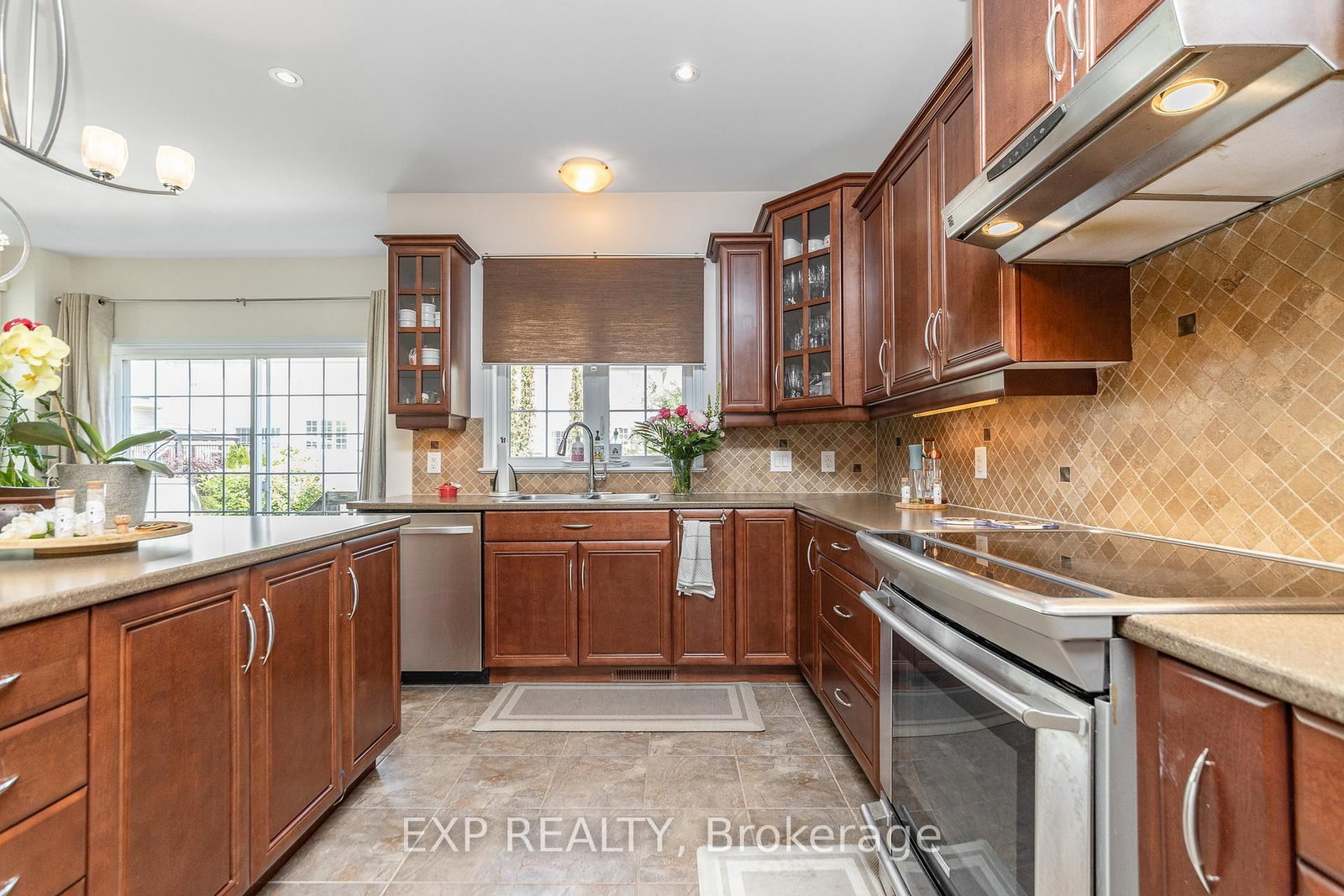 167 Chenoa Way • Ottawa, ON photo 22