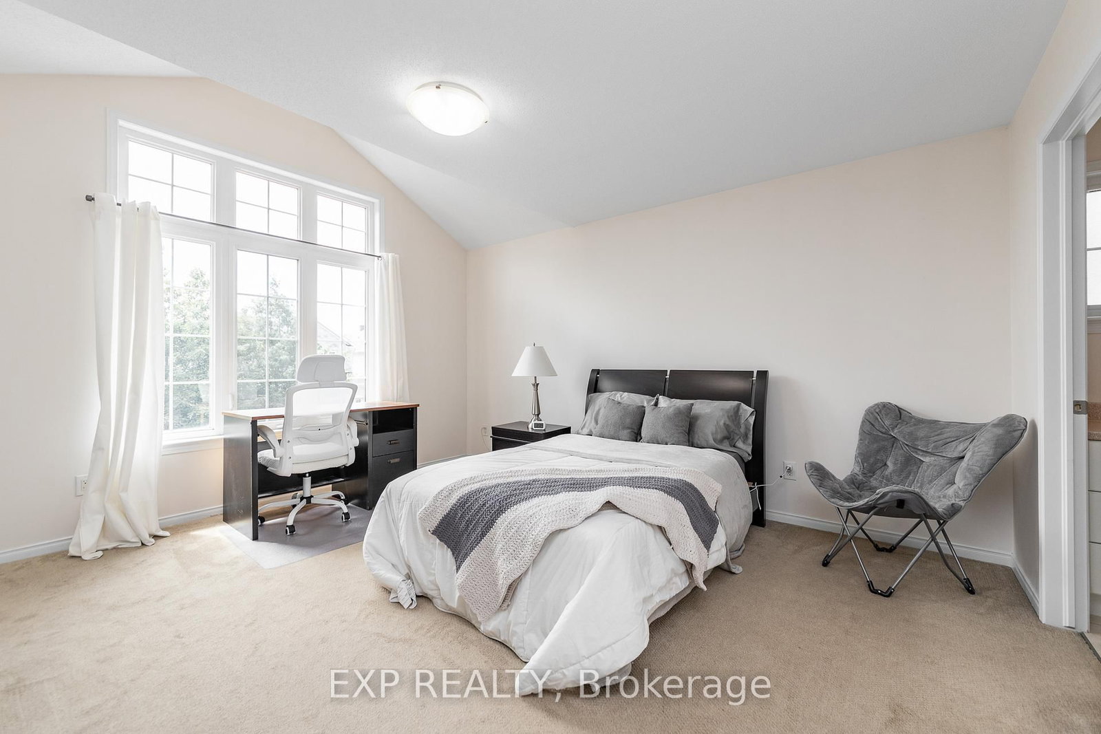 167 Chenoa Way • Ottawa, ON photo 30