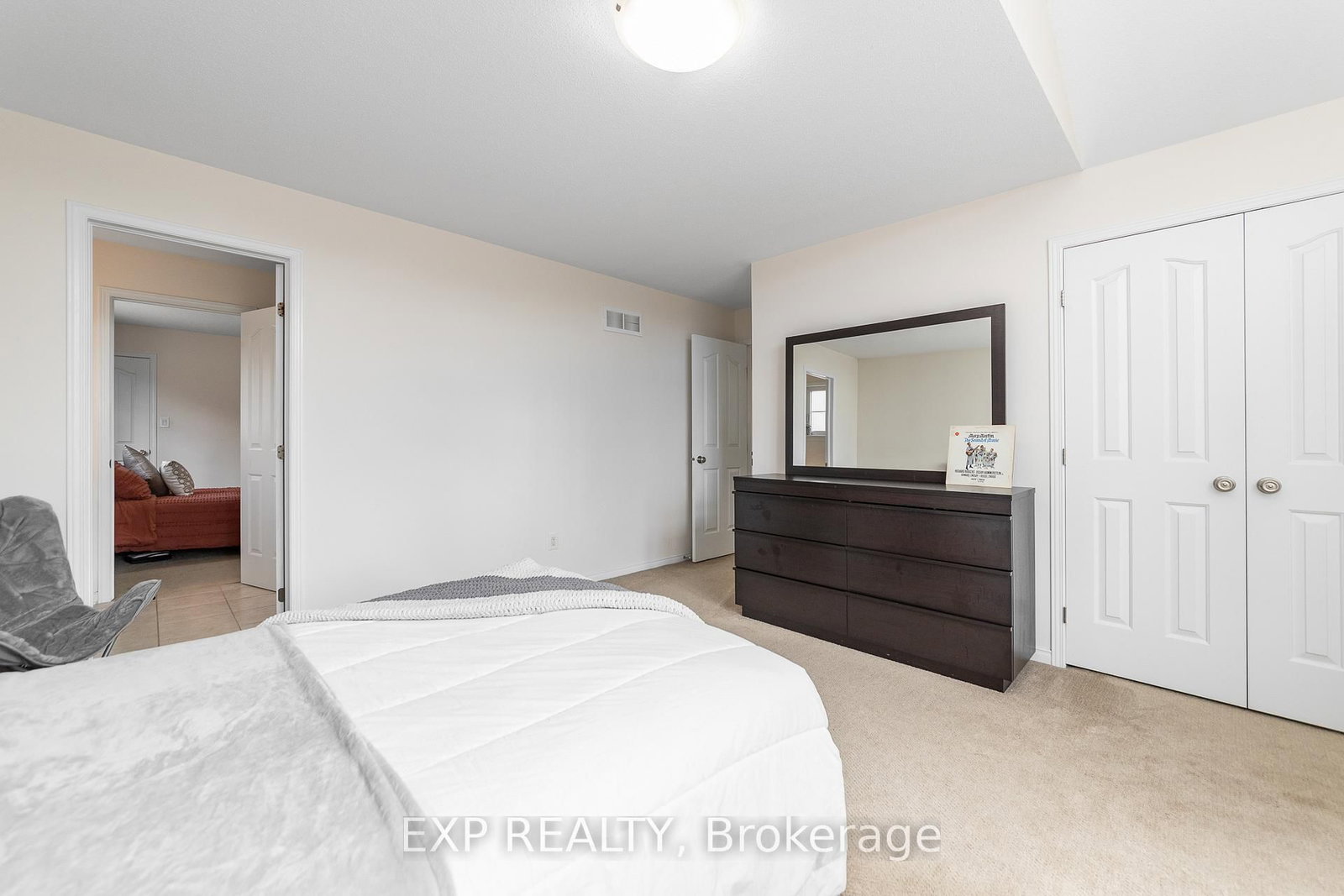 167 Chenoa Way • Ottawa, ON photo 33