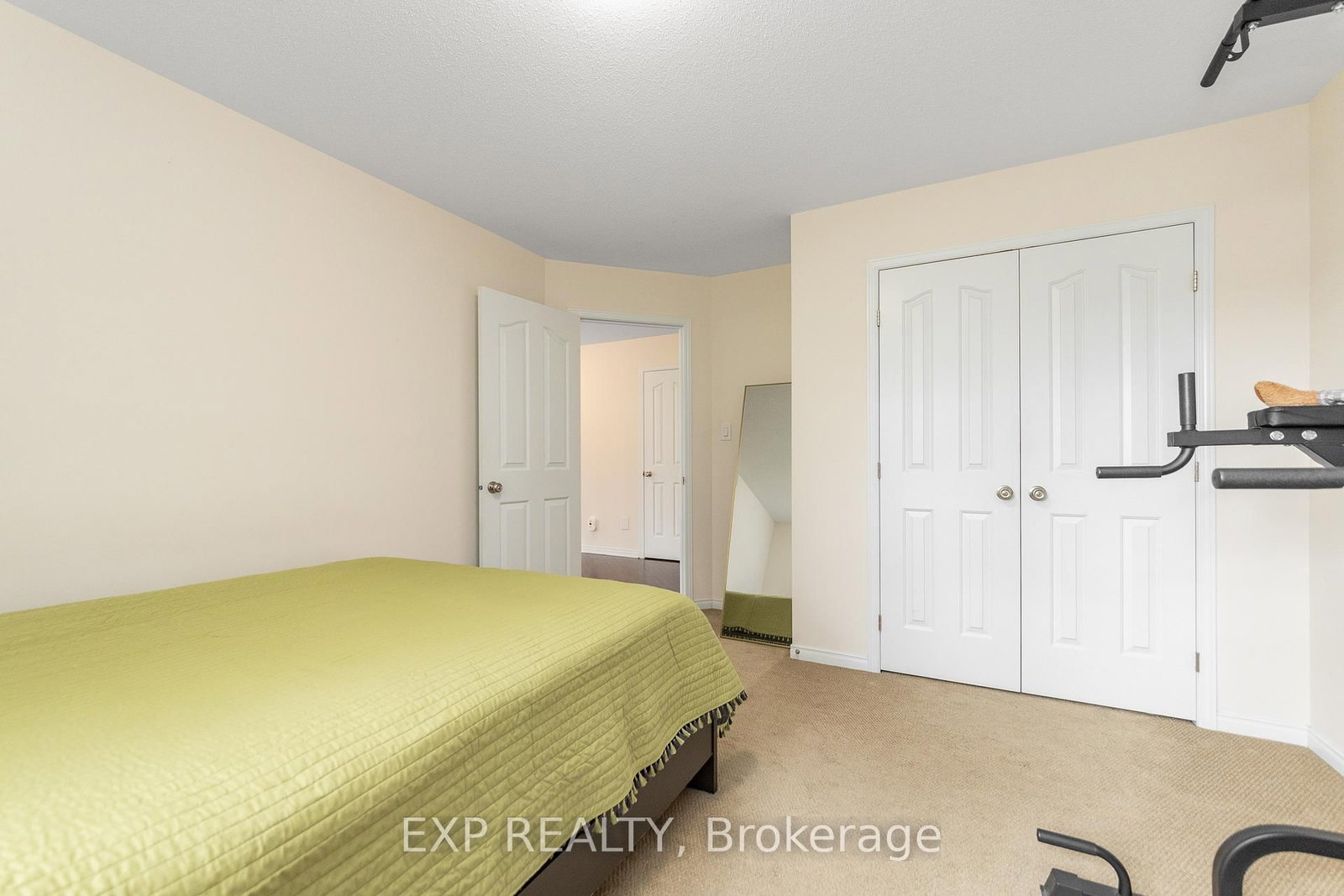167 Chenoa Way • Ottawa, ON photo 38