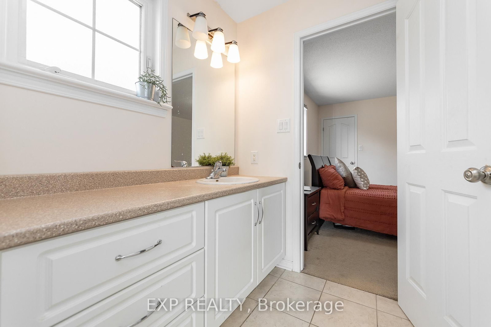 167 Chenoa Way • Ottawa, ON photo 39