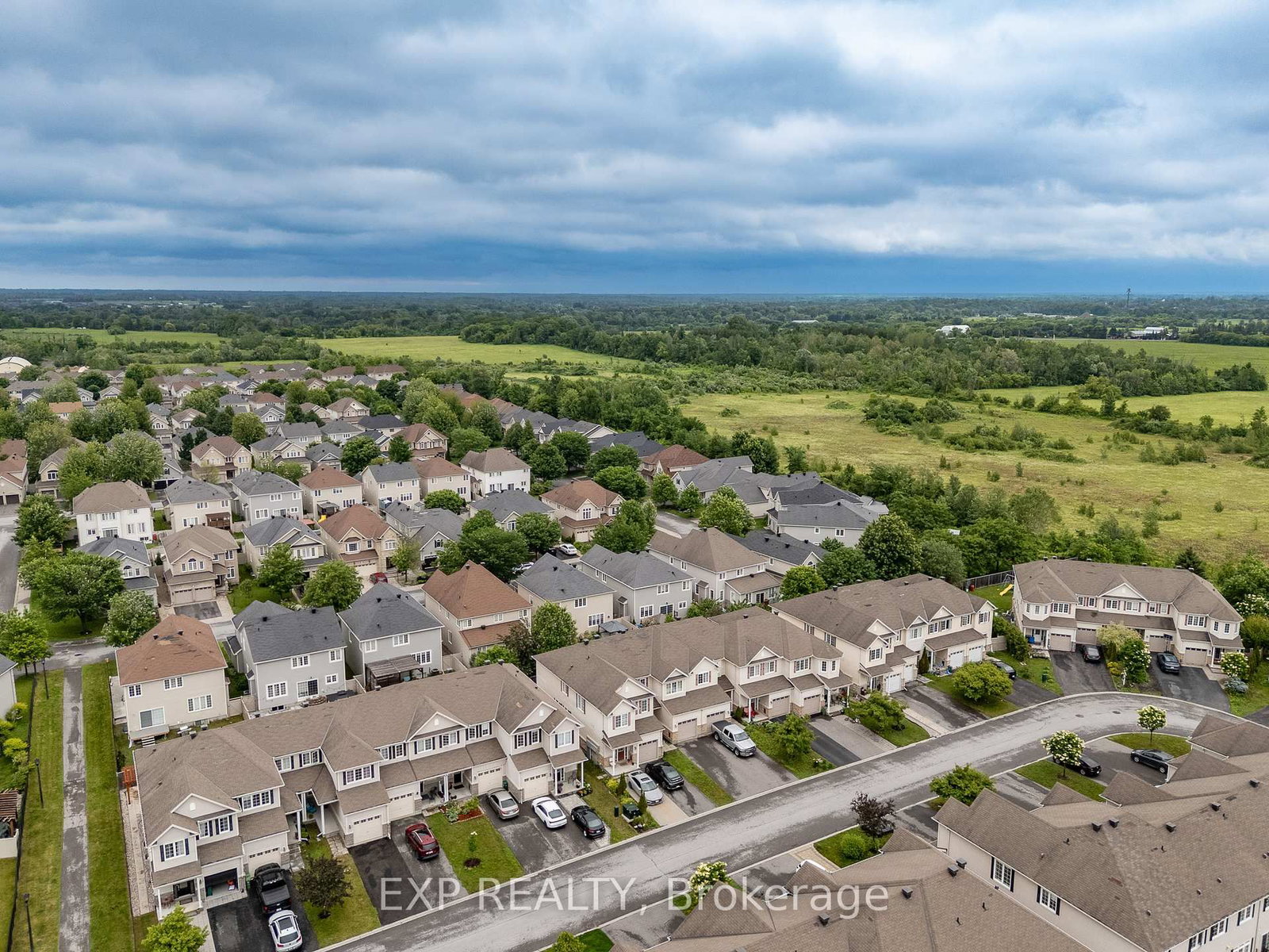 167 Chenoa Way • Ottawa, ON photo 43