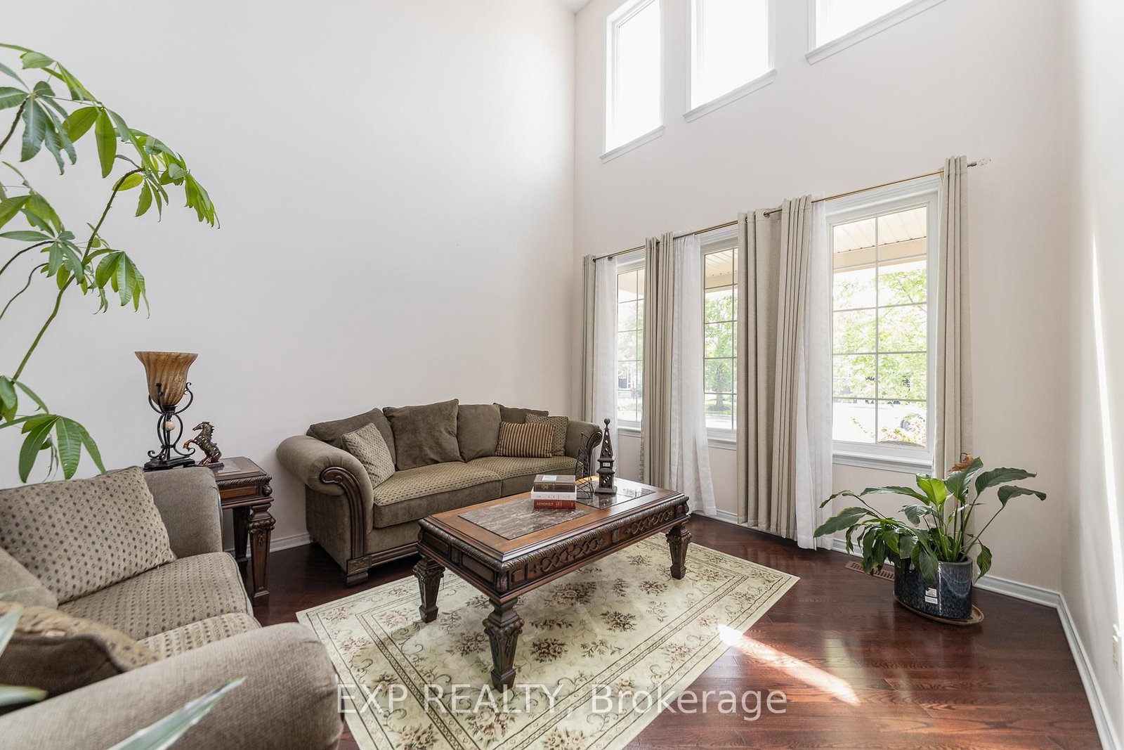 167 Chenoa Way • Ottawa, ON photo 6