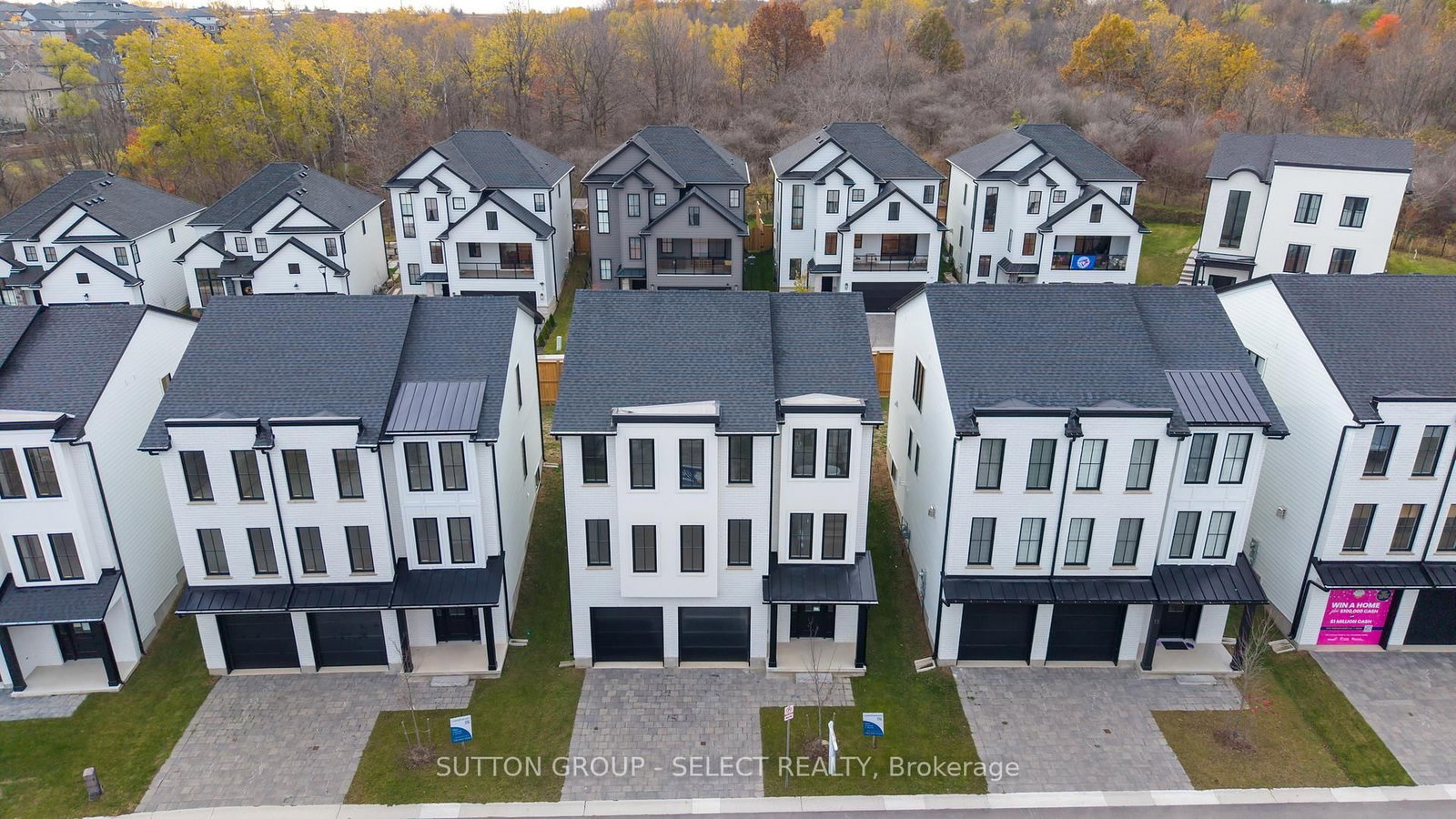 5 - 2835 Sheffield Place, London South