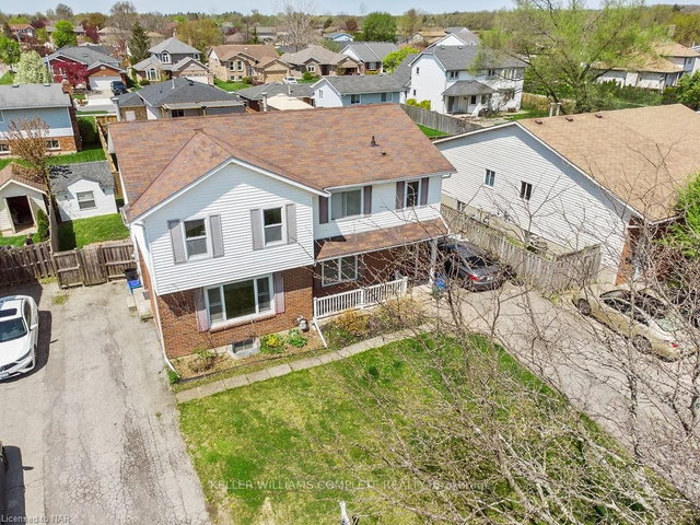 55 Poplar Crescent