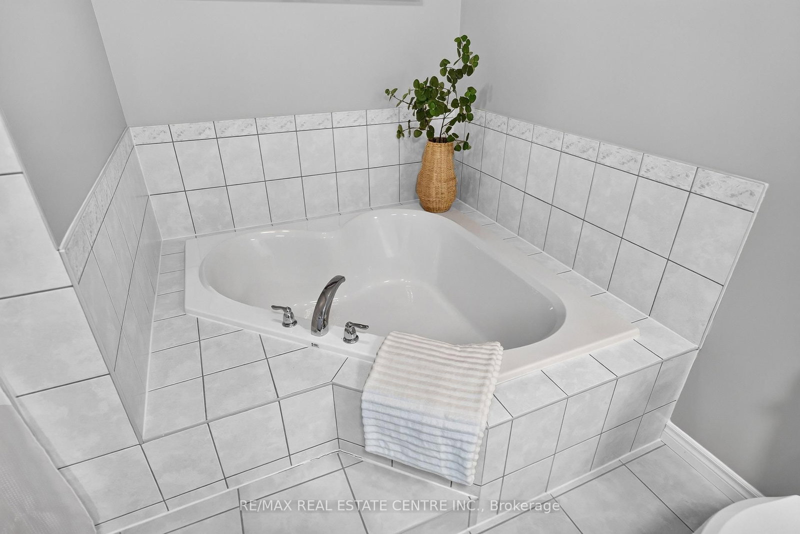 35 Green Gate Boulevard • #38 • Cambridge, ON photo 32