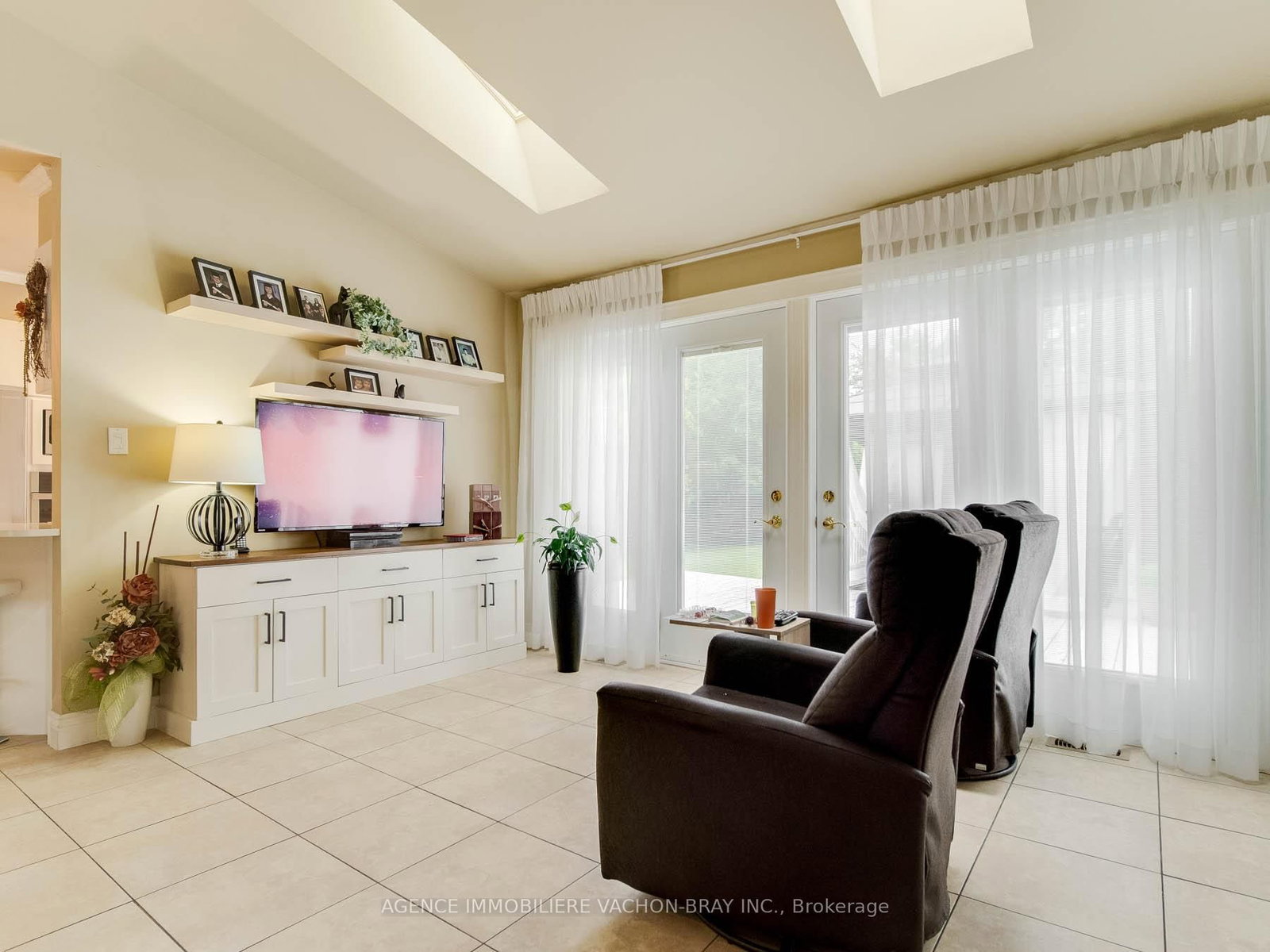 21050 Juniper Avenue • South Glengarry, ON photo 14