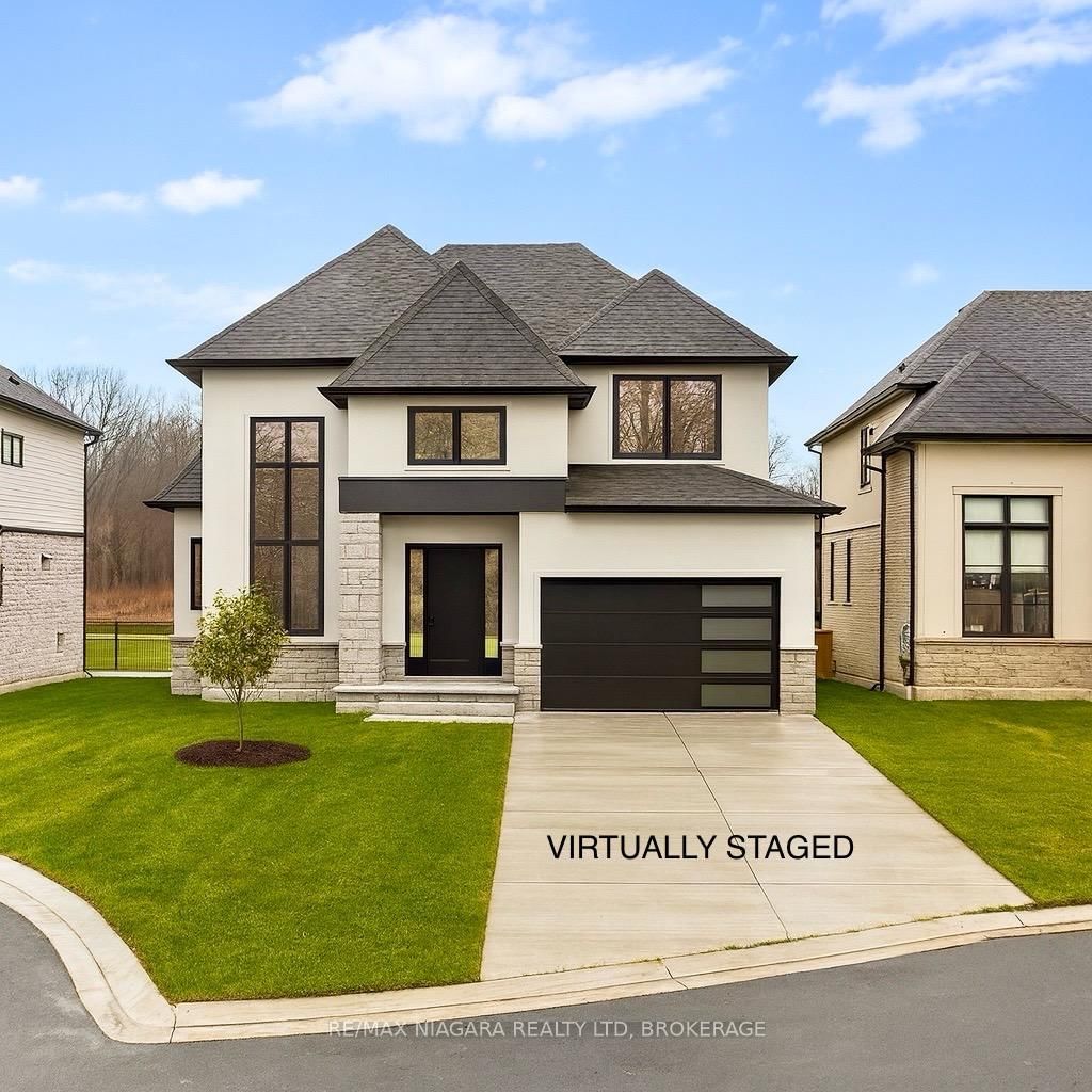 7521 Sherrilee Crescent • Niagara Falls, ON photo 2