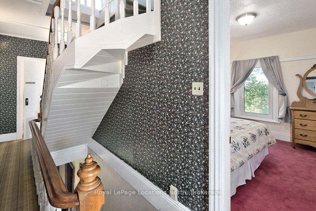 415799 10th Line • Blue Mountains, ON photo 25