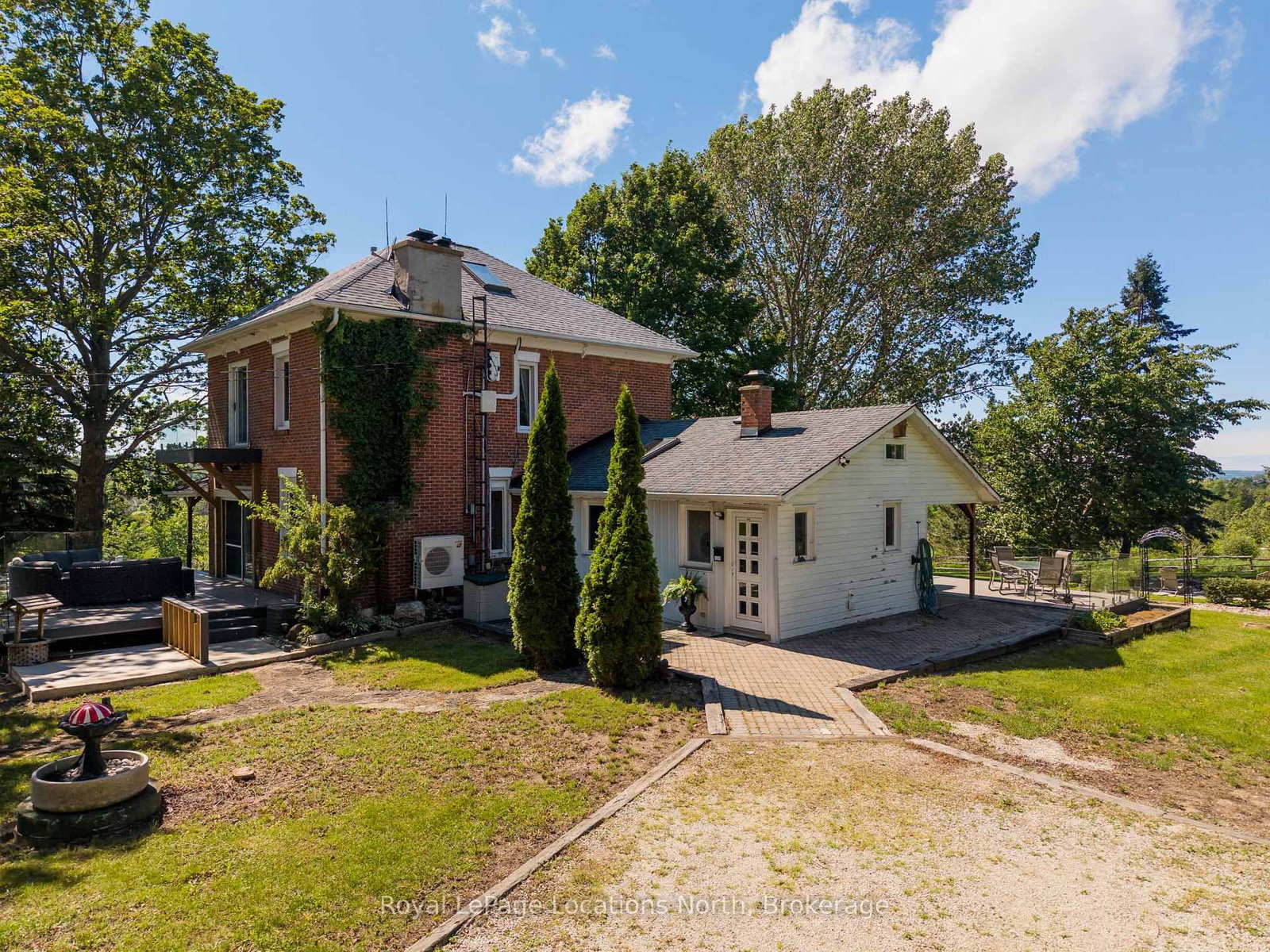 415799 10th Line • Blue Mountains, ON photo 32