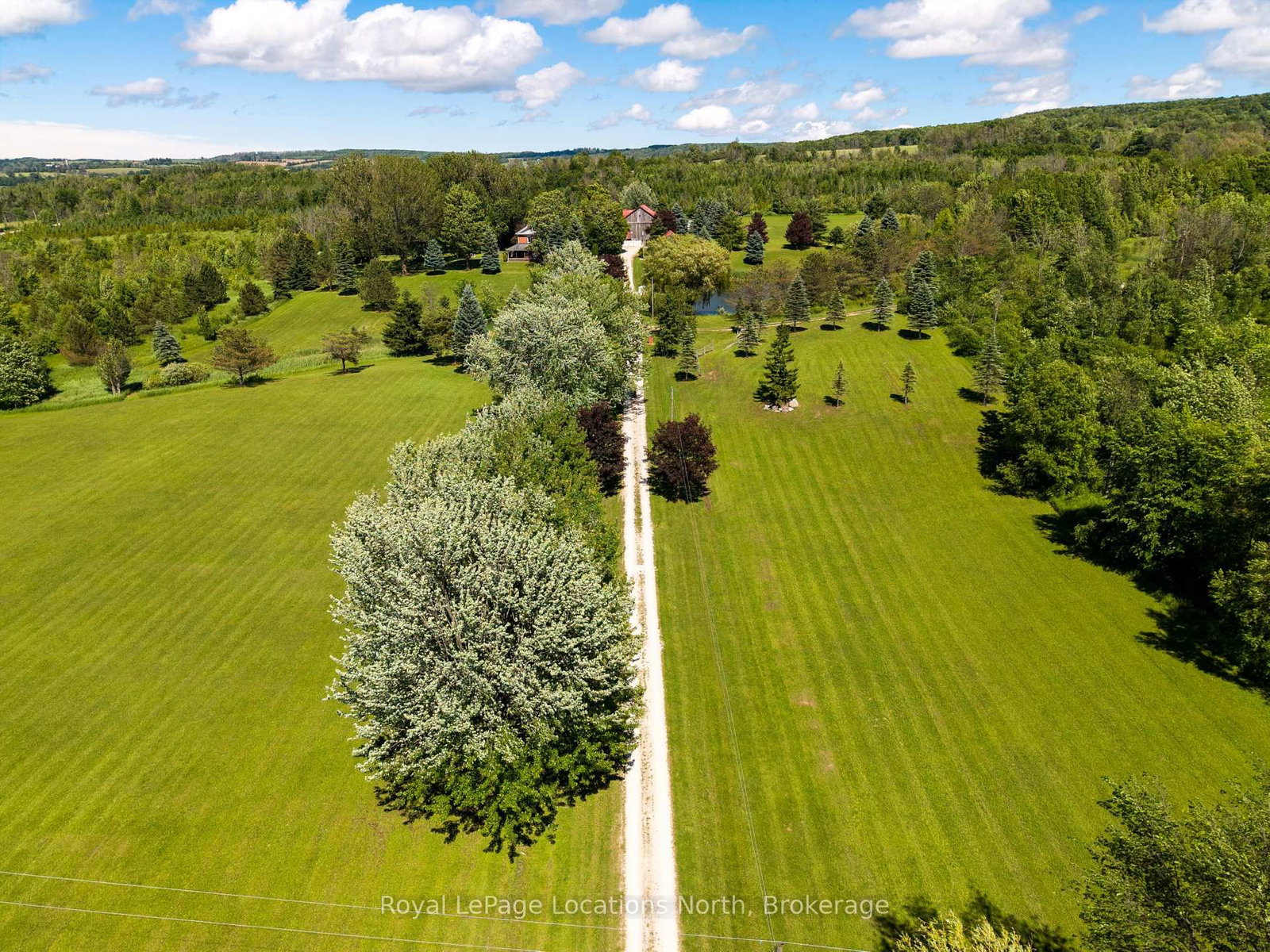 415799 10th Line • Blue Mountains, ON photo 6
