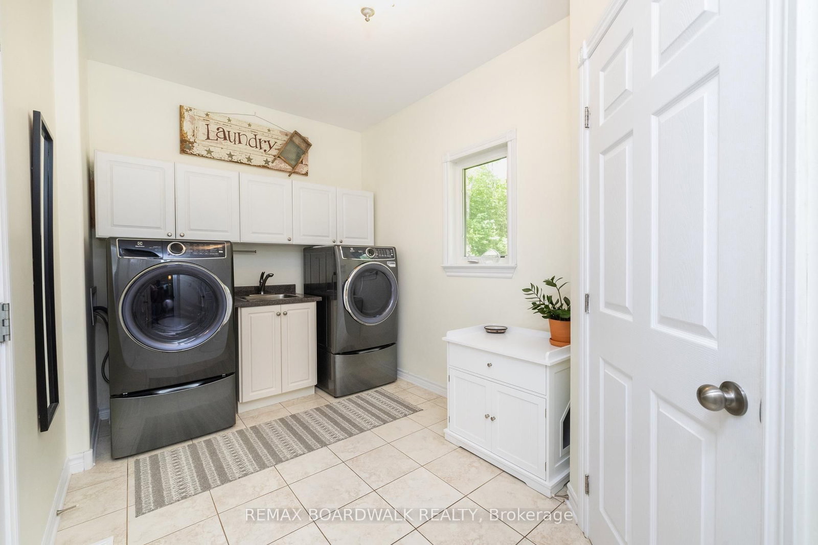 6671 Third Line Road • Kars, ON photo 12