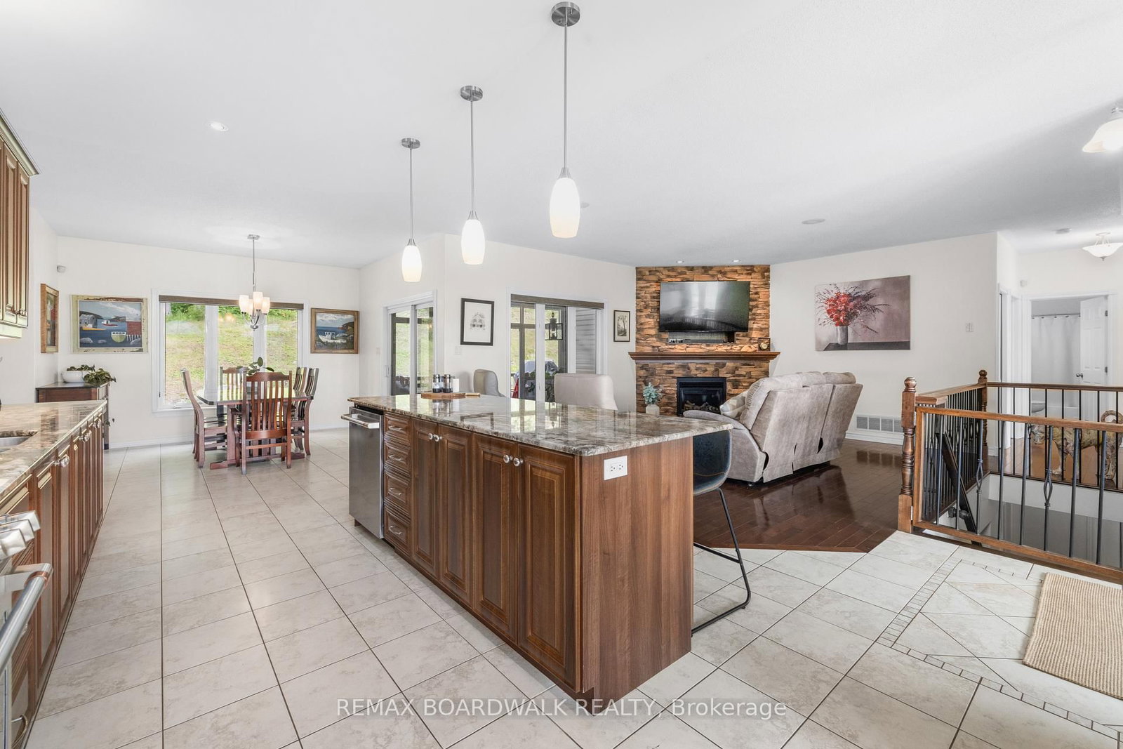 6671 Third Line Road • Kars, ON photo 21