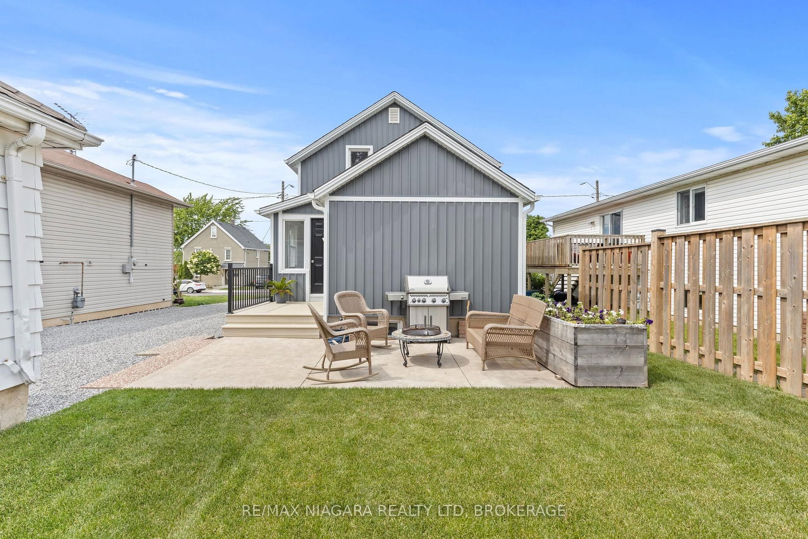 47 SULLIVAN Avenue • Thorold, ON photo 36