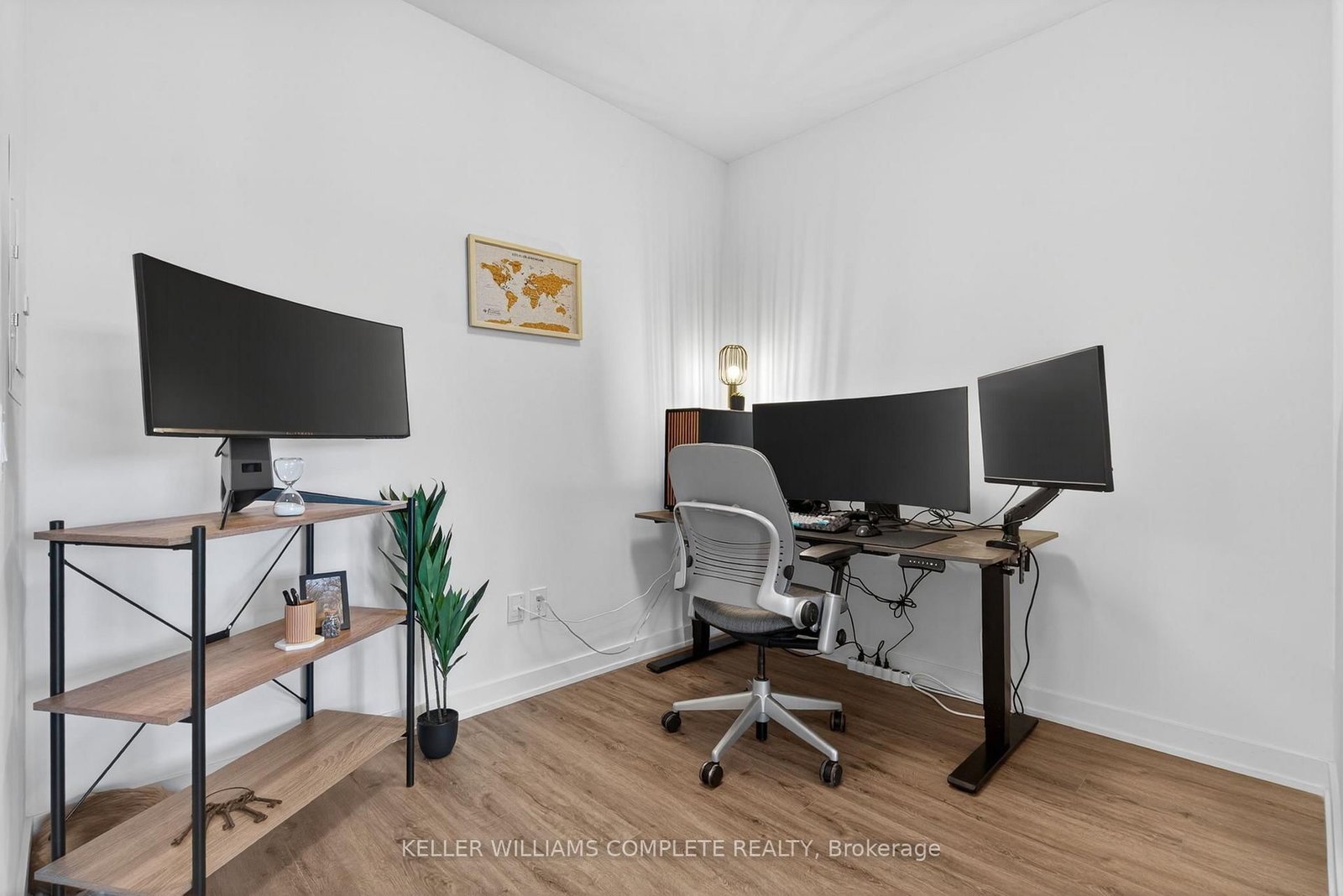 385 Winston Road • #Unit 501 • Grimsby, ON photo 10