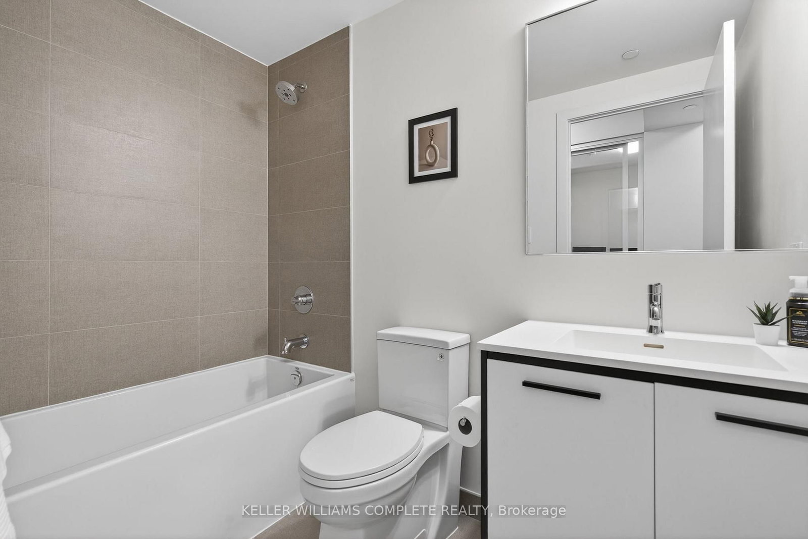 385 Winston Road • #Unit 501 • Grimsby, ON photo 15