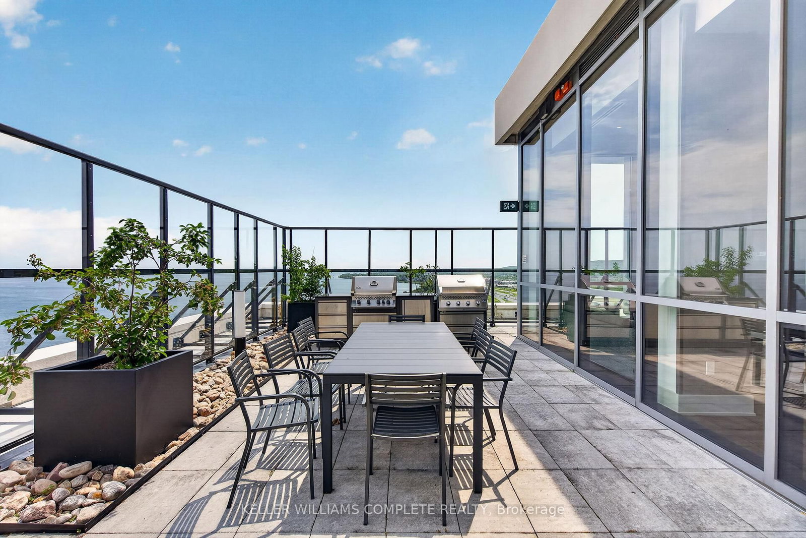 385 Winston Road • #Unit 501 • Grimsby, ON photo 18