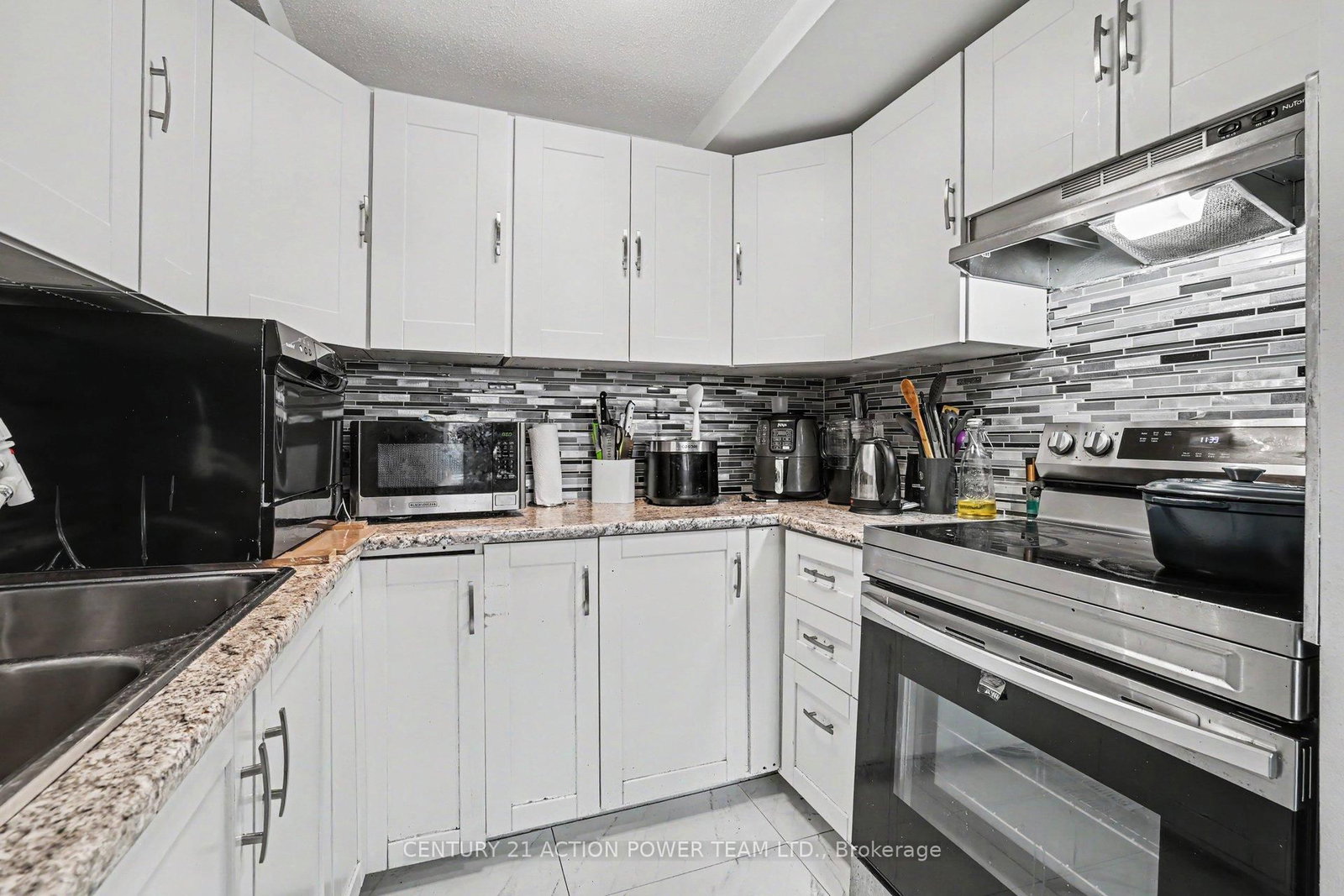 48 Sumac Street • #76 • Ottawa, ON photo 11