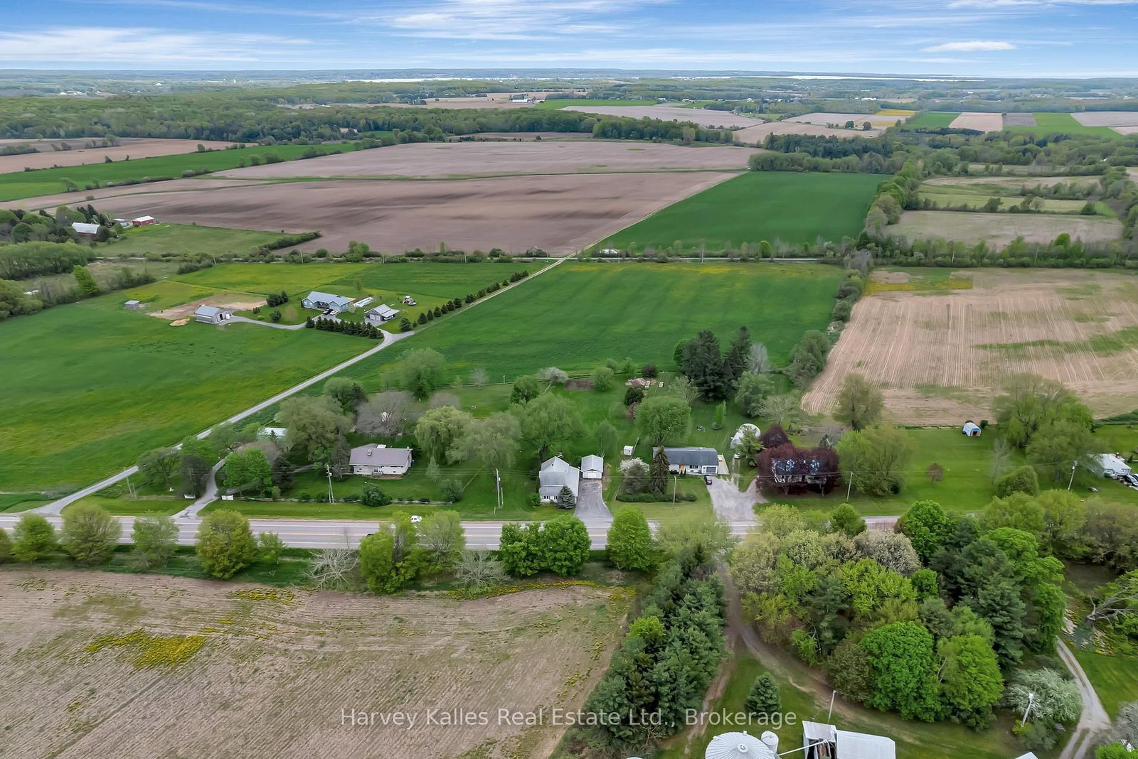 13965 Loyalist Parkway • Prince Edward County, ON photo 44