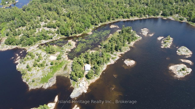 886 Bayfield Inlet Island