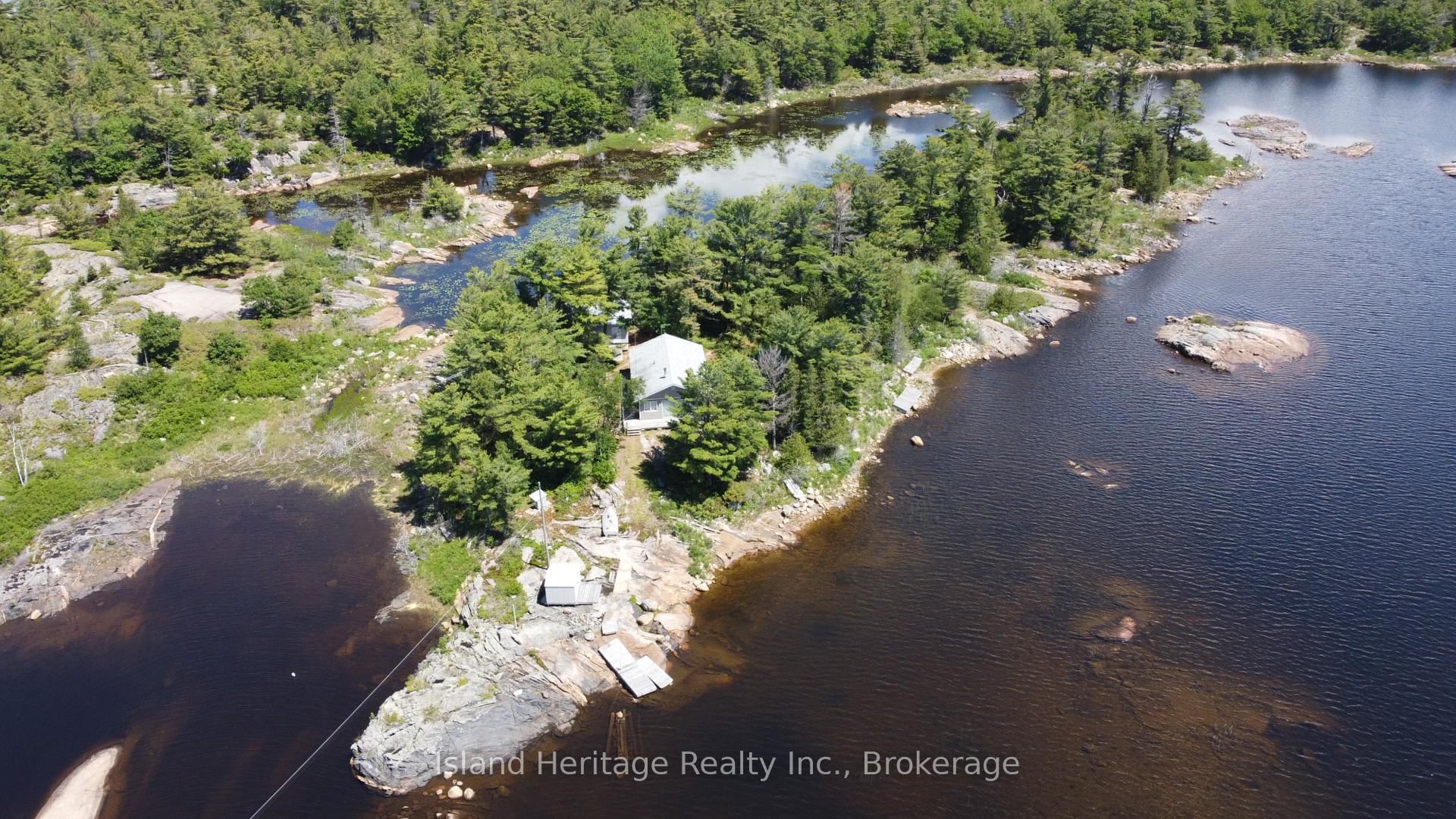 886 Bayfield Inlet Island