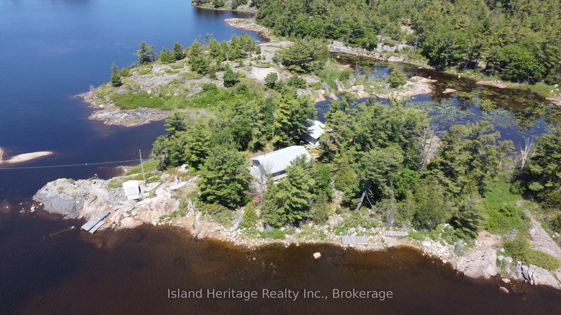 886 Bayfield Inlet Island