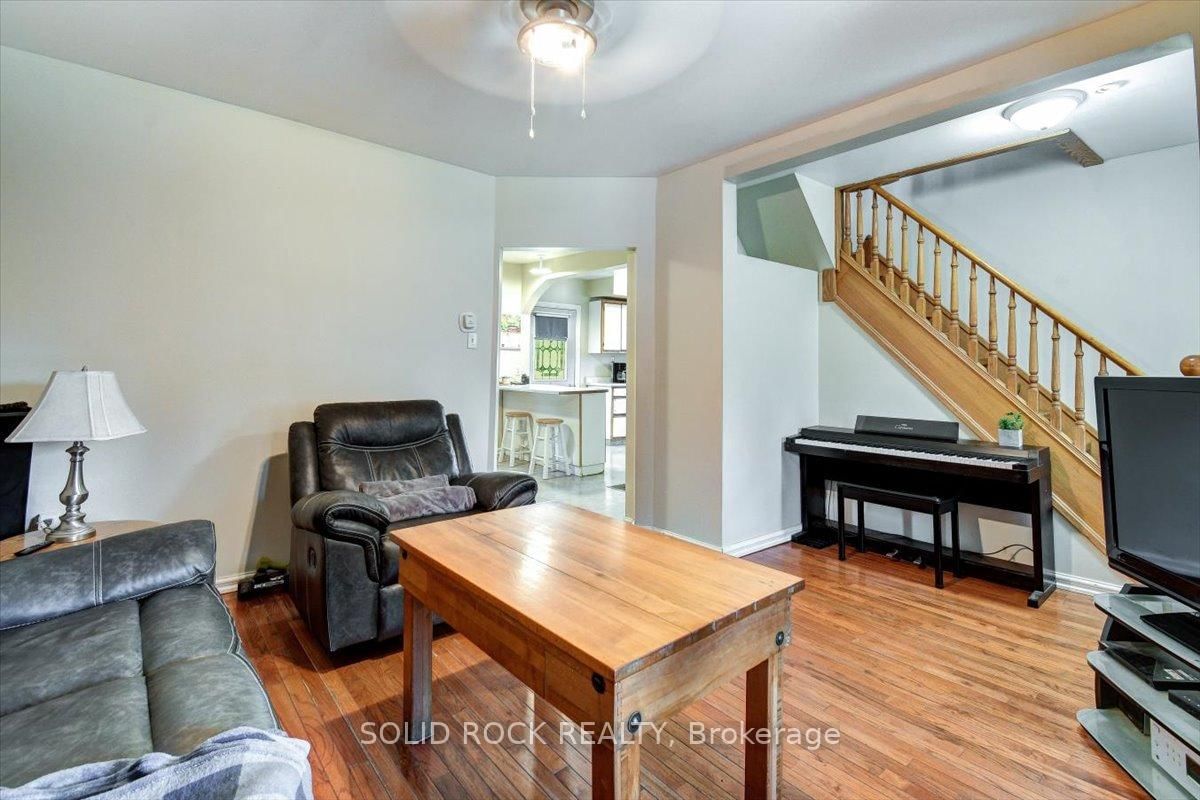53 Church (St) Avenue • Trent Hills, ON photo 16