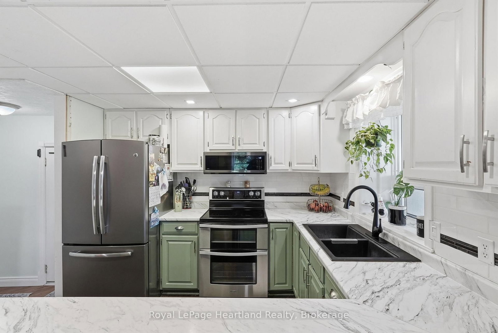 482 CONCESSION 8 • Brockton, ON photo 16