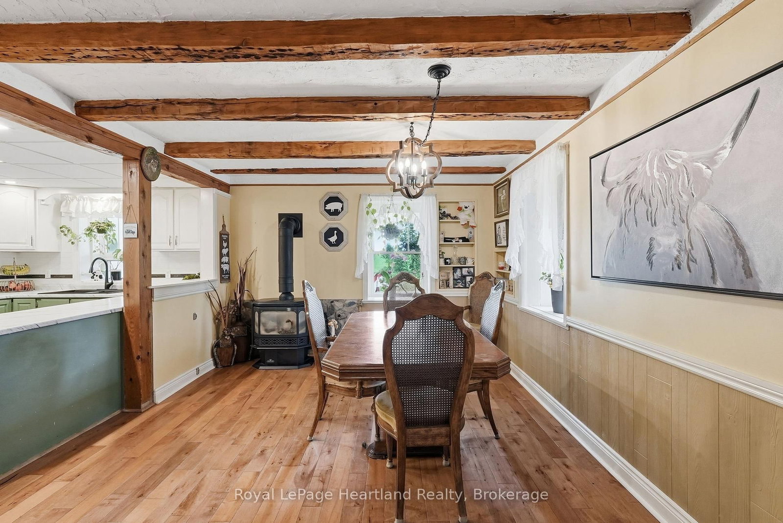 482 CONCESSION 8 • Brockton, ON photo 19