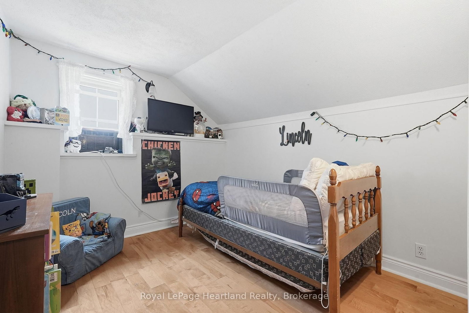 482 CONCESSION 8 • Brockton, ON photo 23