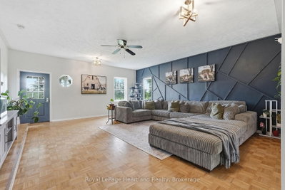 482 CONCESSION 8 • Brockton, ON photo 9