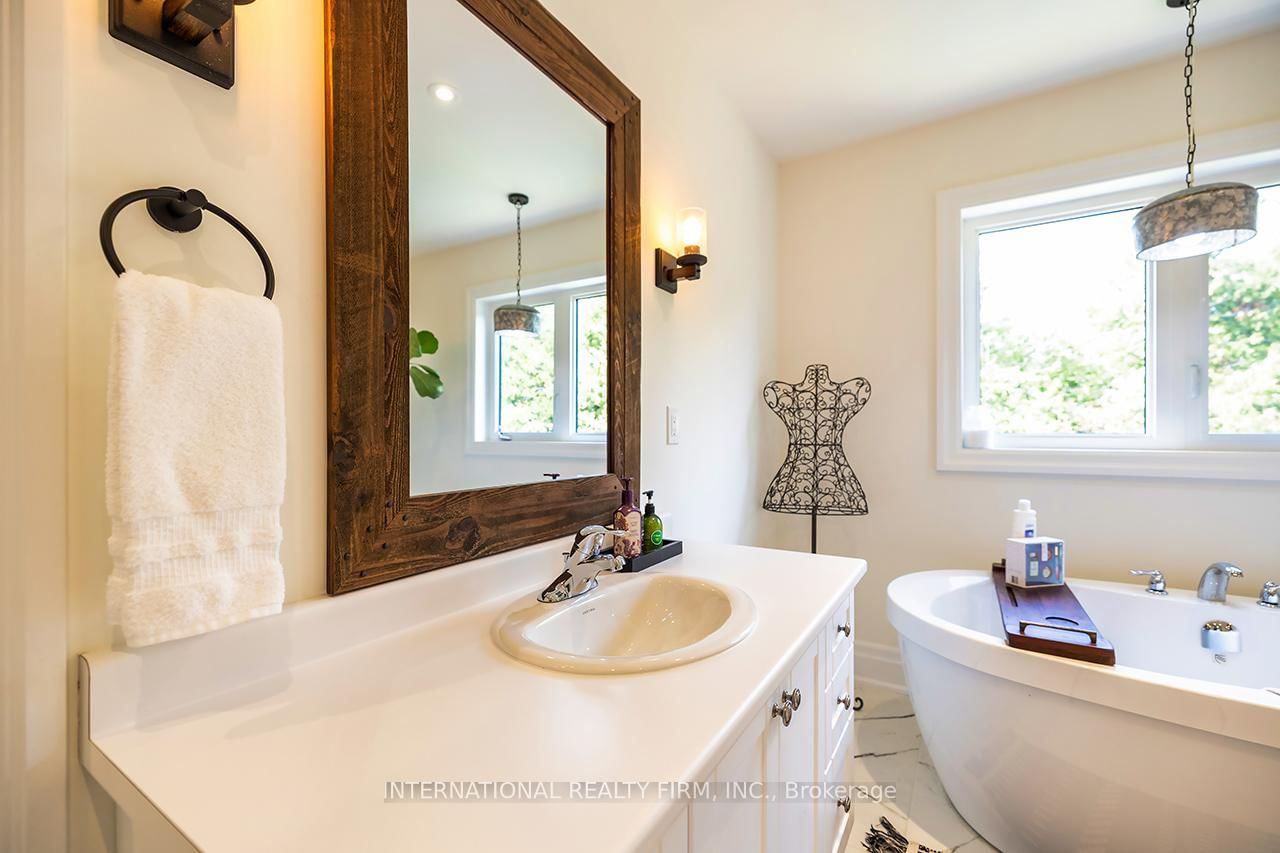 82 Hennessey Crescent • Kawartha Lakes, ON photo 34