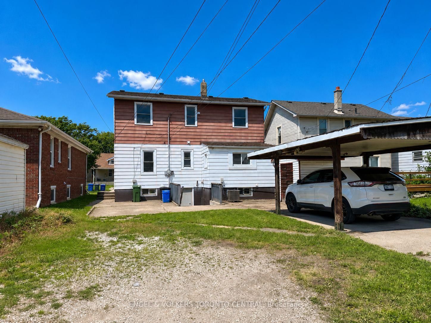738 Randolph Avenue • Windsor, ON photo 28