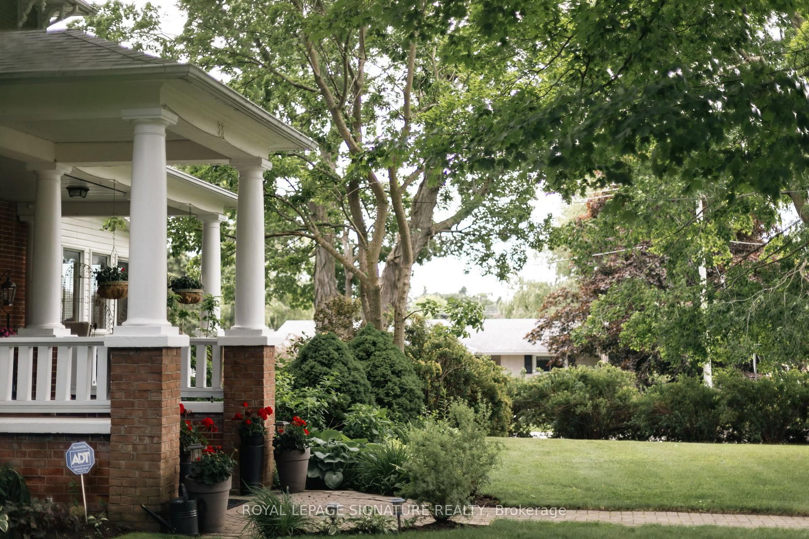 33 Division Street • Cramahe, ON photo 6