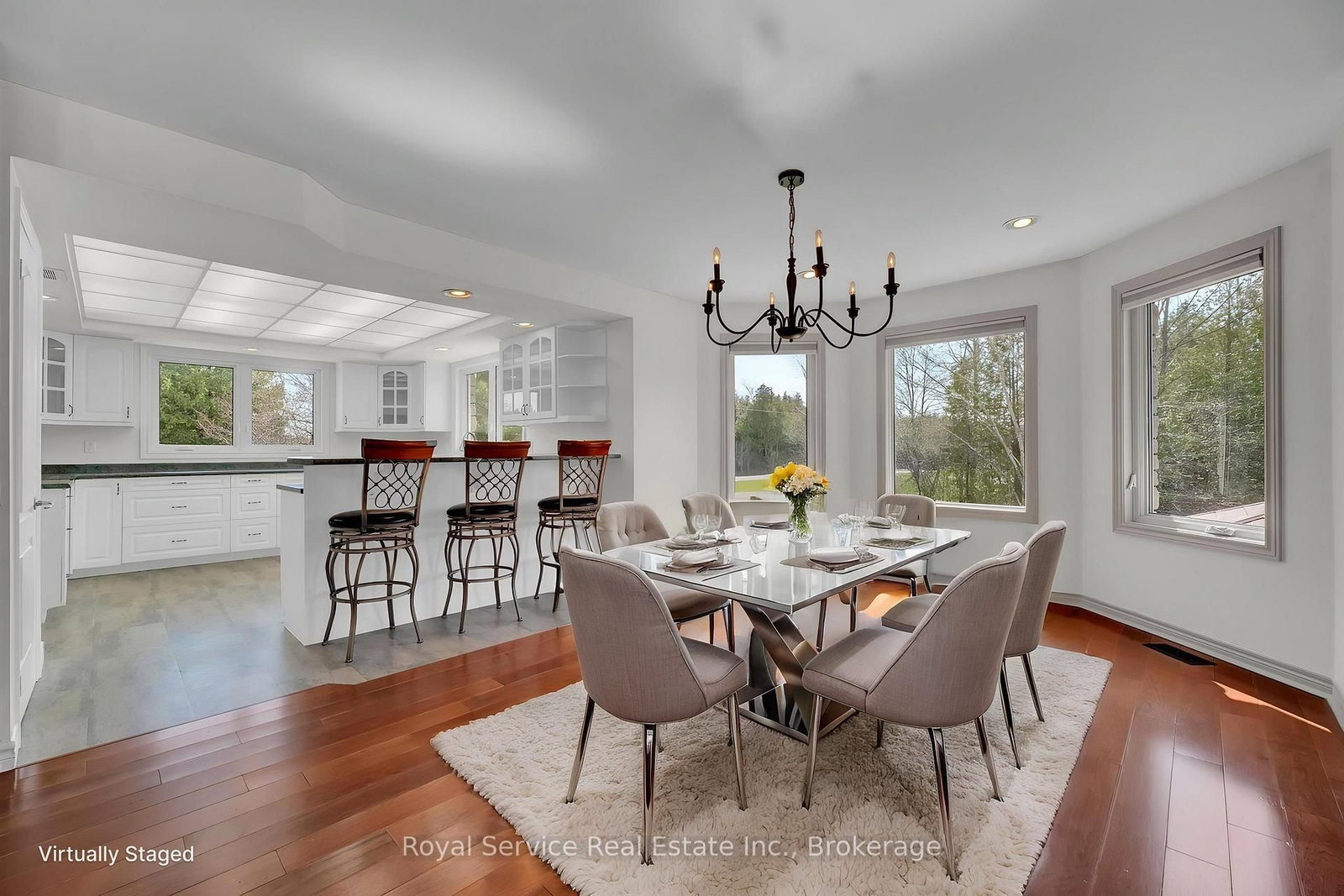 310 Viner Line • Selwyn, ON photo 10