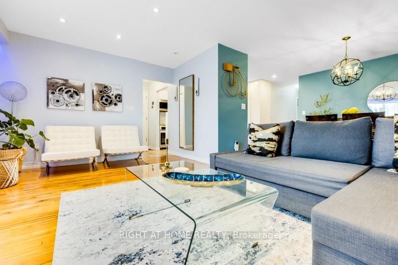 15 Tuna Court • Hamilton, ON photo 8