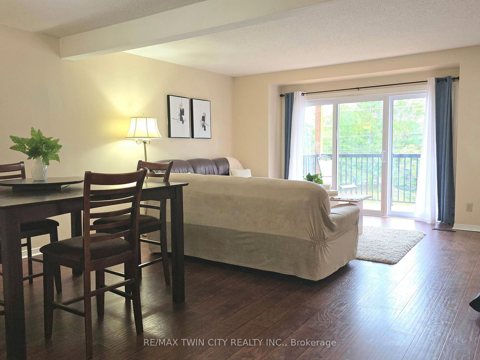 250 Keats Way • #6 • Waterloo, ON photo 10