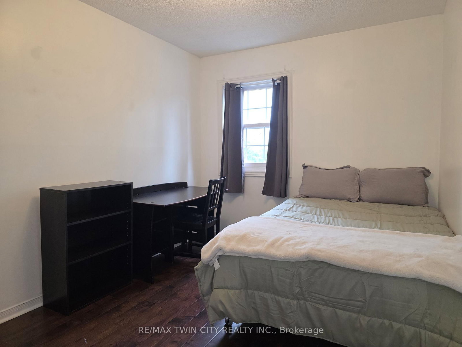 250 Keats Way • #6 • Waterloo, ON photo 19