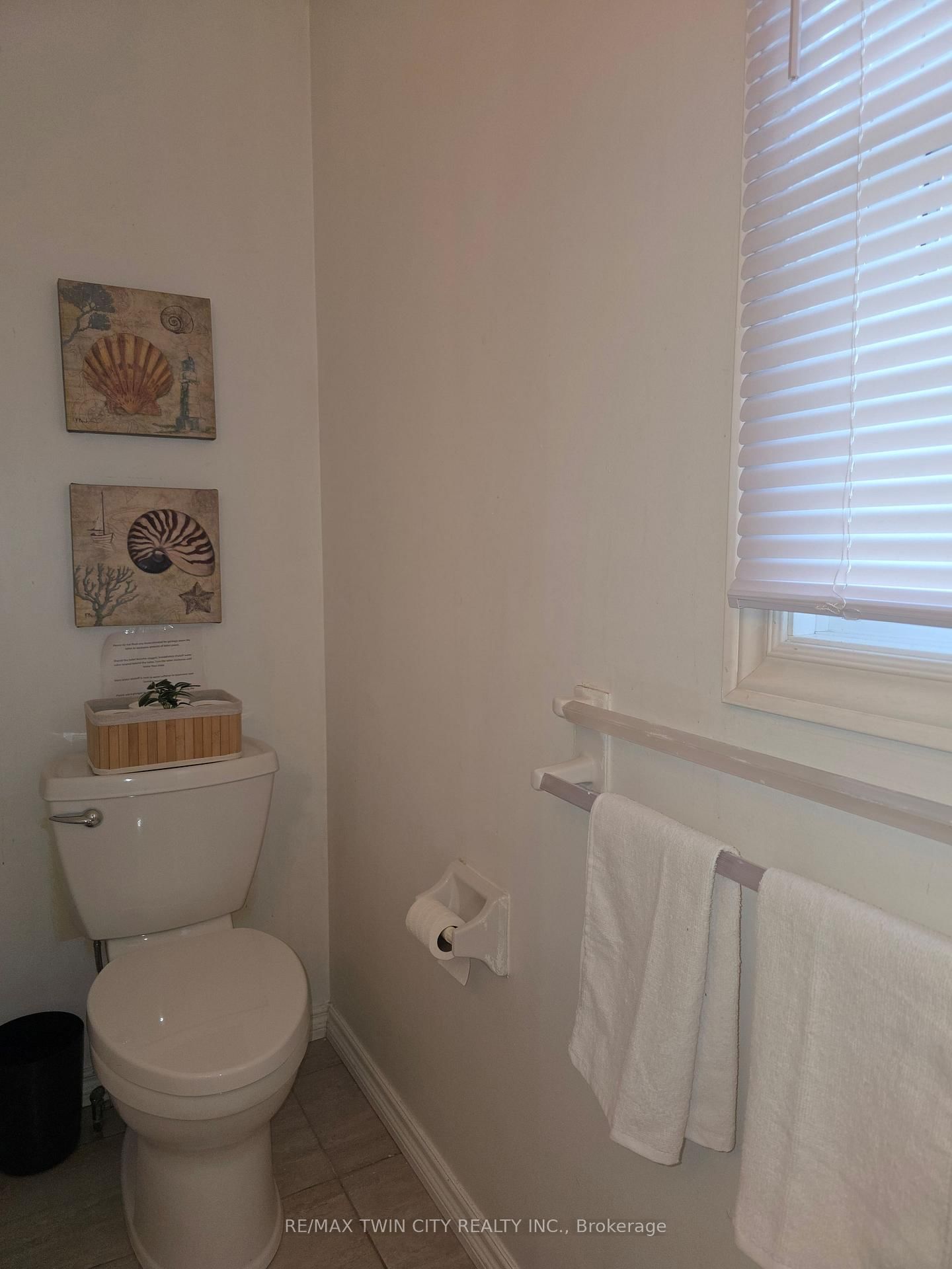 250 Keats Way • #6 • Waterloo, ON photo 23