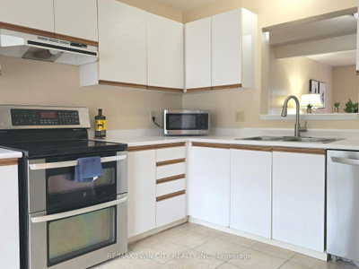 250 Keats Way • #6 • Waterloo, ON photo 8