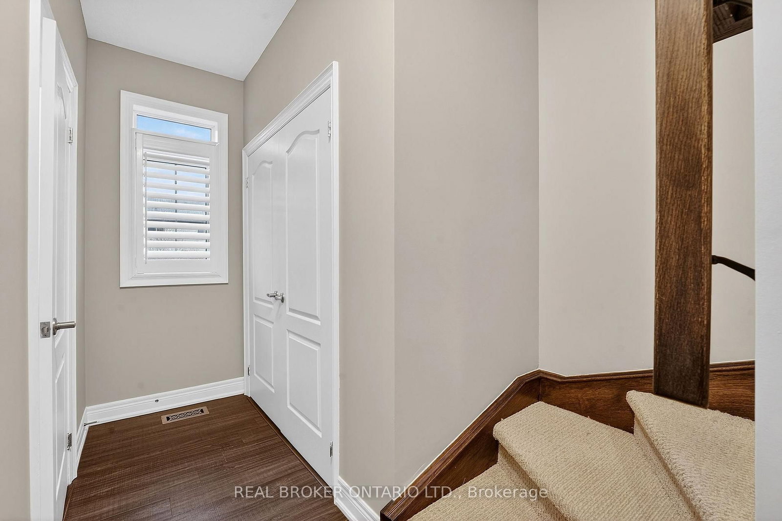 5000 Desantis Drive • Lincoln, ON photo 20