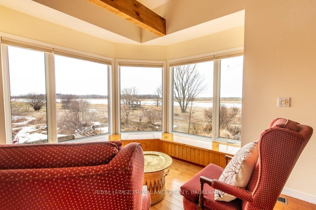 1558 Highway 96 • Wolfe Island, ON photo 4